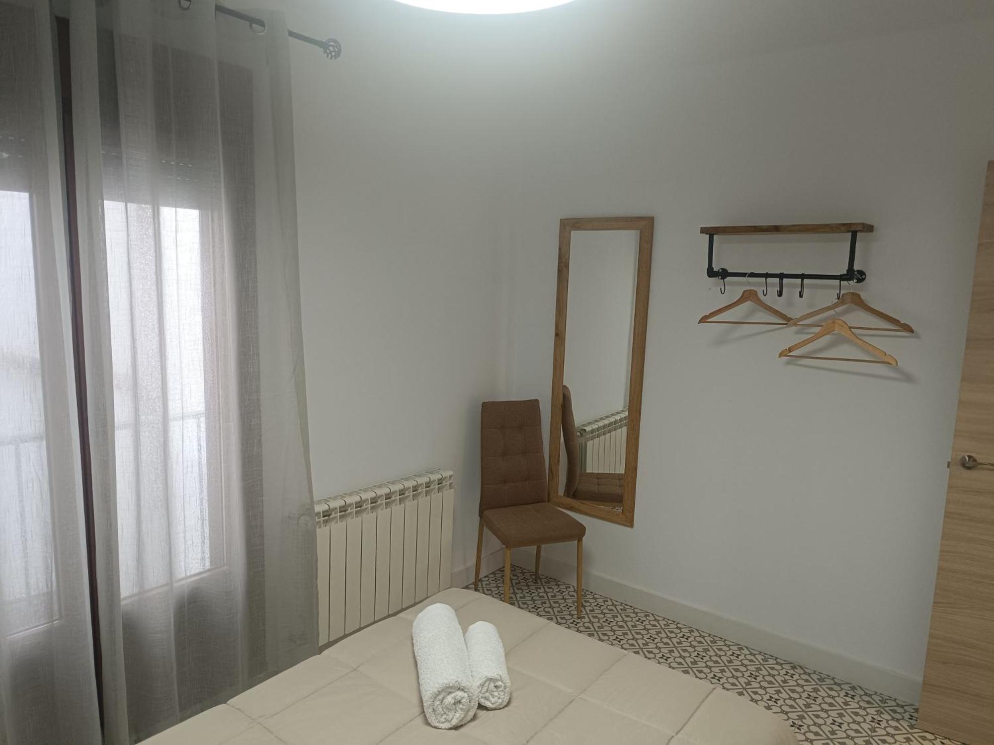 Al-Qazeres Suites Caces Exteriér fotografie